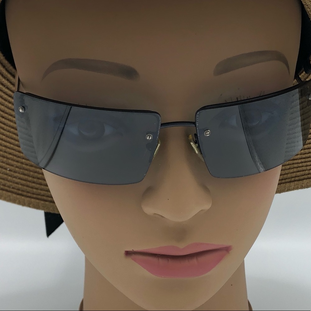 Dolce & Gabbana sunglasses with black lenses